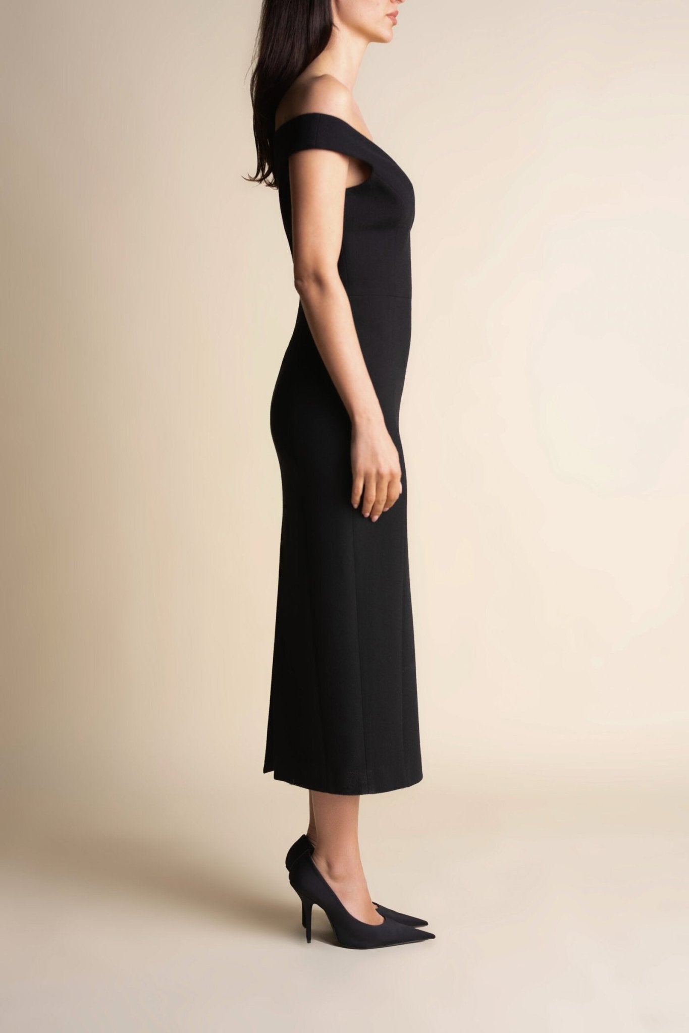 Black Dress Shoulderless - Arrita Studio