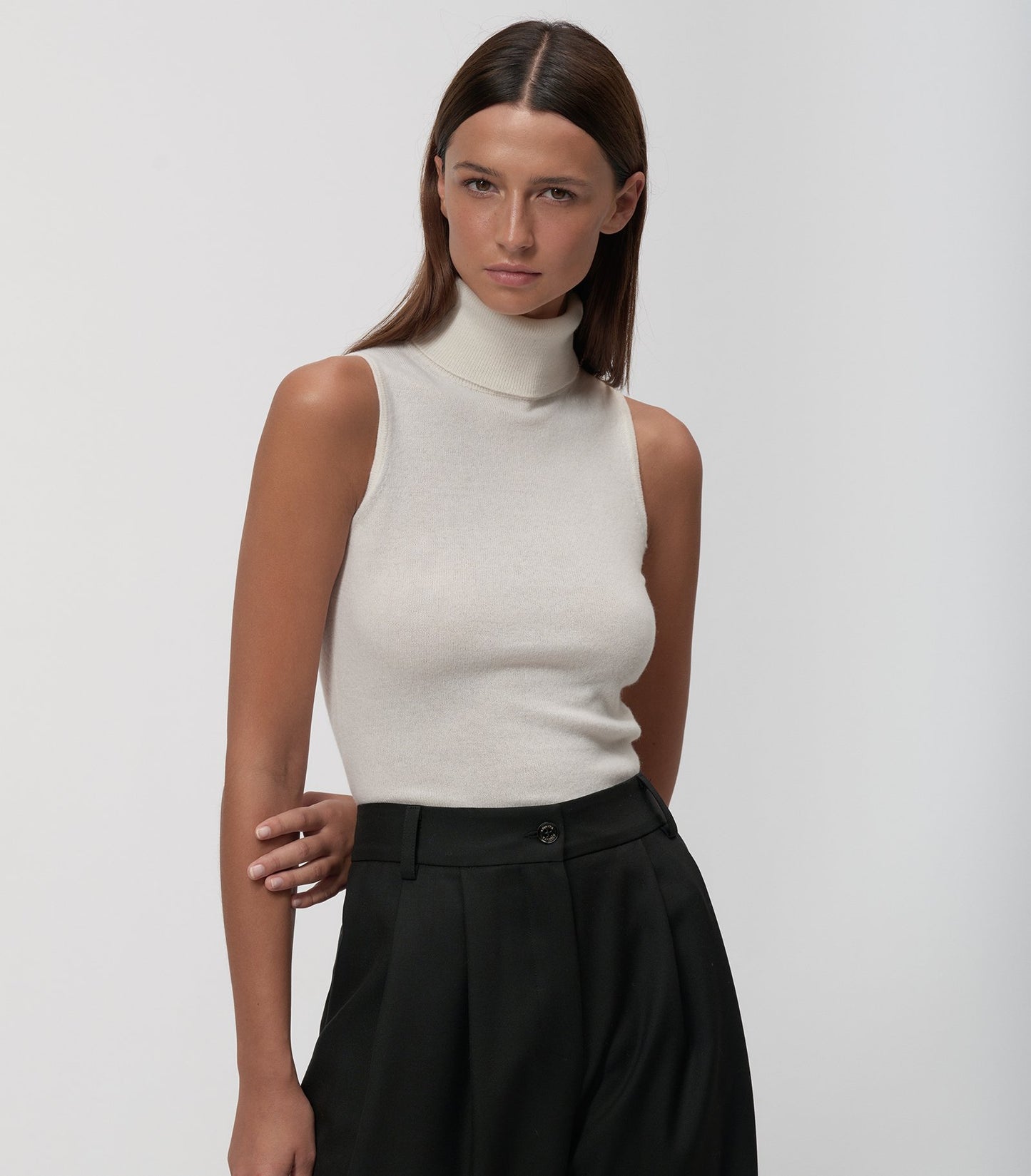 Sleeveless Turtleneck