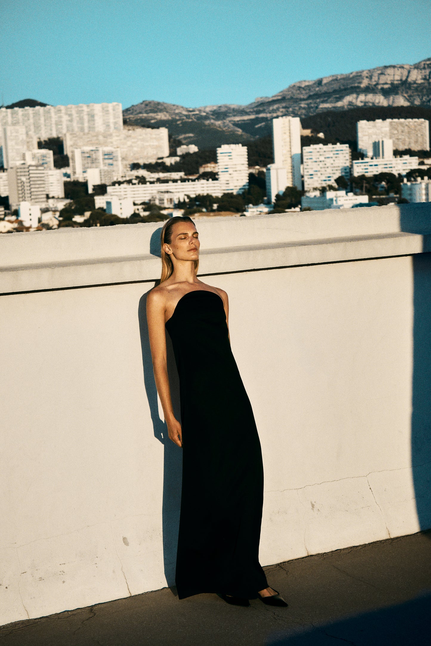 Black Lining Dress