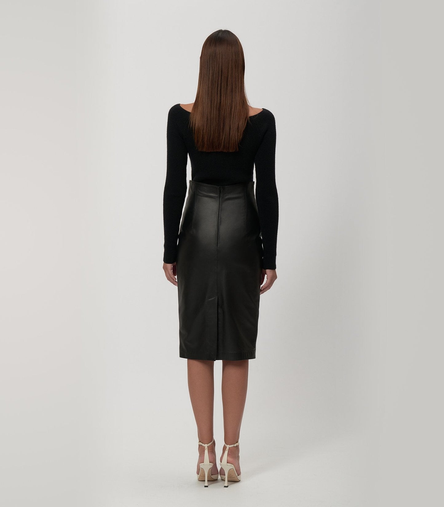 Bateau Cut Sweater - Arrita Studio
